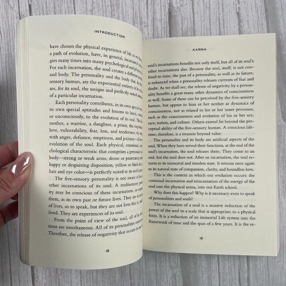 📚 3/$25 The Seat of the Soul by Gary Zukav | Paperback - Picture 4 of 6